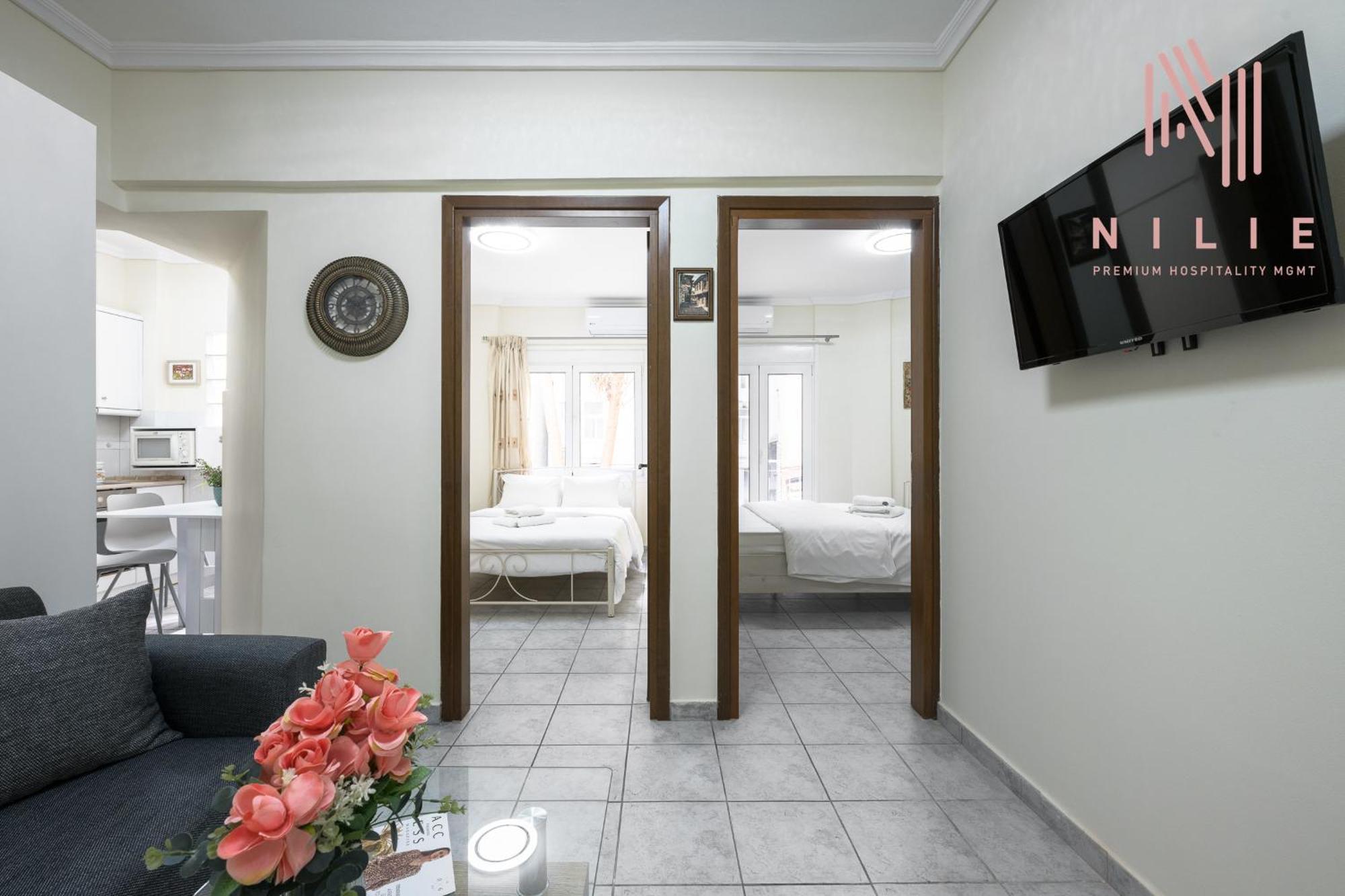 Ferienwohnung Little Paris, Nilie Hospitality Mgmt Thessaloniki Exterior foto